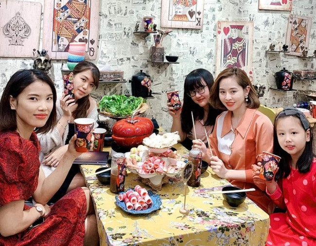 Ban lau online, co gai Ha Noi thu tram trieu moi thang