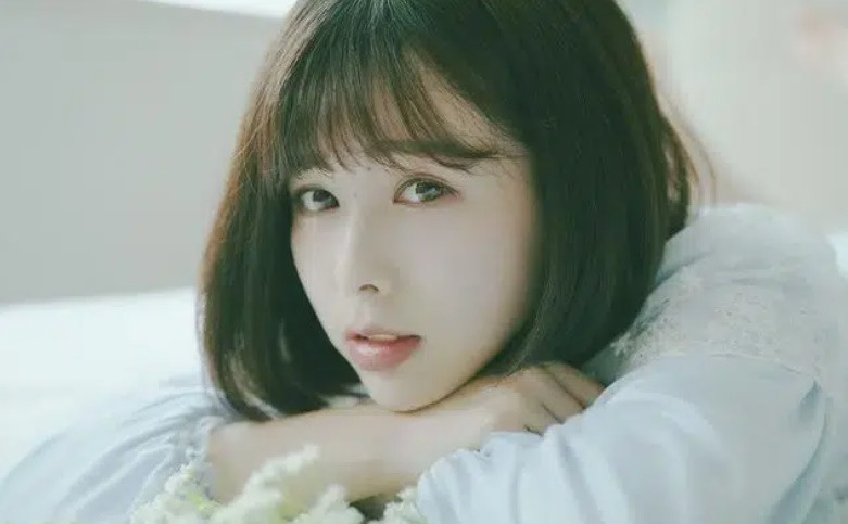 Vo cong tac 1 tuan, dien mao khi ve khien nha chong that kinh