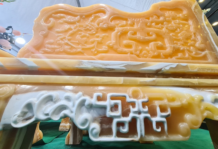 Cần sự độc đáo và tỉ mỉ để hoàn thiện nên sản phẩm này.