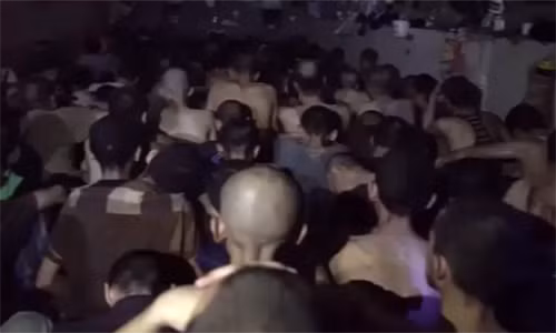 Cuoc song tham hai cua cac nghi pham IS bi giam tai Iraq