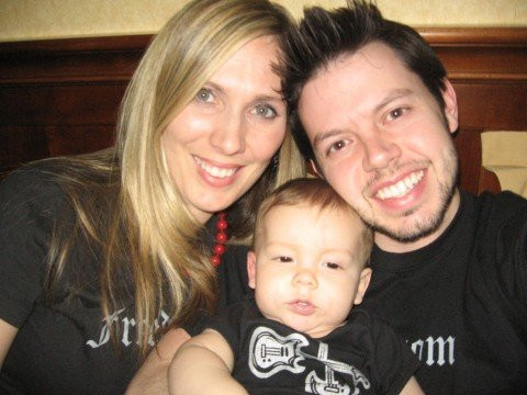 Vợ chồng anh Doug và chị Melanie Pritchard đang chờ đợi một ca sinh thuận lợi thì tai biến ập đến.