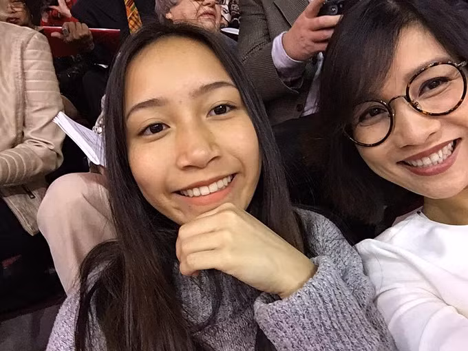 Ngắm hình ảnh này, nhiều người khen ngợi con gái út của Mỹ Linh ngày càng ra dáng thiếu nữ.