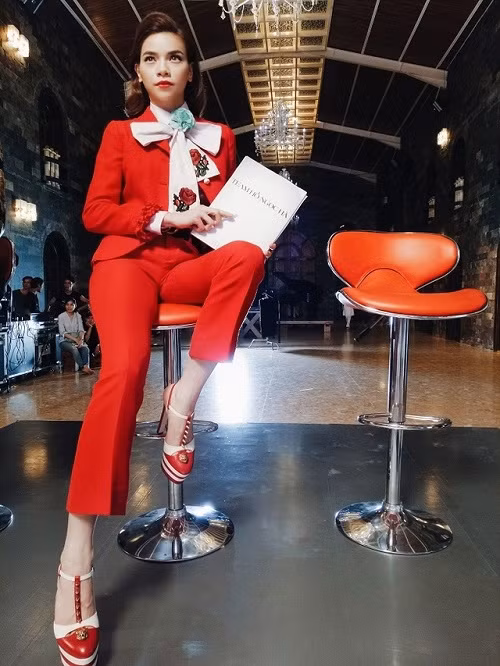 Dù không còn hoạt động trong lĩnh vực người mẫu thế nhưng Hồ Ngọc Hà vẫn đảm nhiệm vị trí dẫn dắt các lứa người mẫu sau này trên hàng ghế HLV quyền lực. Có thể thấy chính cuộc thi Siêu mẫu Việt Nam là đòn bẩy giúp cô có được sự thành công ngoài mong đợi.