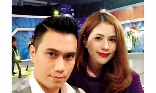 Vo dien vien Viet Anh doi dien voi “nguoi thu ba” ra sao?