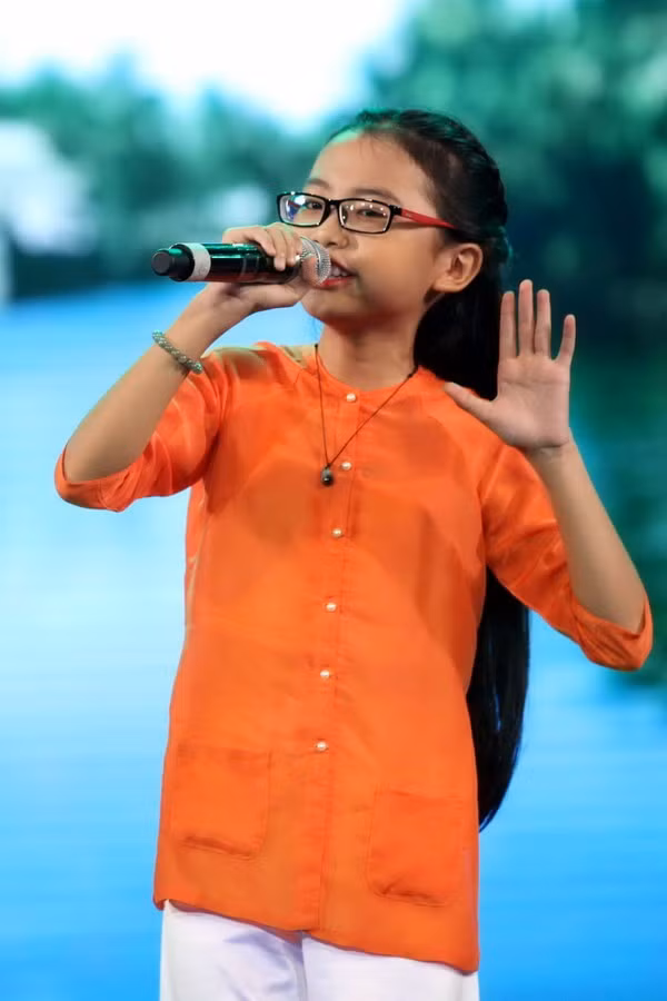 He lo moi quan he "buon" giua Phuong My Chi va gia dinh nha noi-Hinh-2