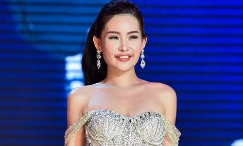 Chi can 5 phut la biet Hoa hau Dai duong co PTTM hay khong?