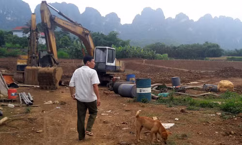 Lat tung “ruong mat” tim vang o Hoa Binh: Ban ca dat huong hoa