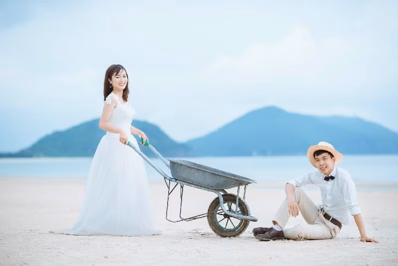 Được biết cặp đôi đã quen nhau hơn 1 năm trước khi quyết định “góp gạo" thổi cơm chung.