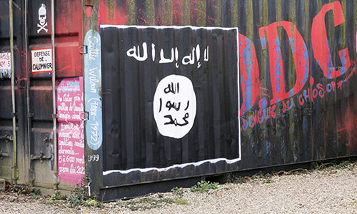 Tổ chức khủng bố Nhà nước Hồi giáo (IS) tự xưng đang vận hành một số hãng du lịch tại châu Âu. Tổ chức khủng bố Nhà nước Hồi giáo (IS) tự xưng đang vận hành một số hãng du lịch tại châu Âu.