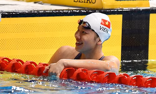 Anh Vien nhan thuong gan 700 trieu dong sau SEA Games