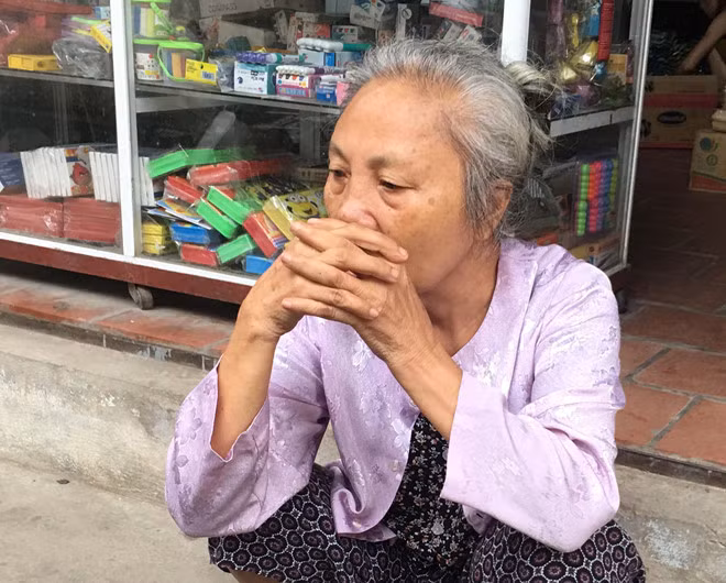 Con ac mong o lang sot xuat huyet