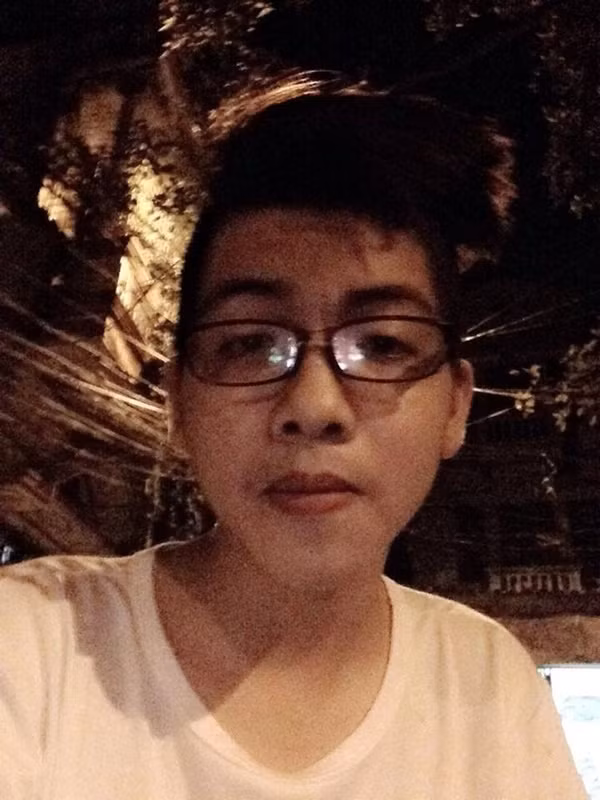  Diện mạo của em trai Đức Phúc.