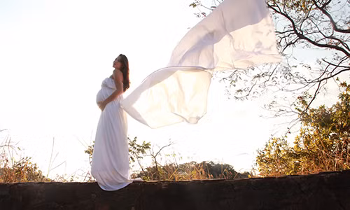 Cuoi chay bau - “Ve vao cong” cho hon nhan?