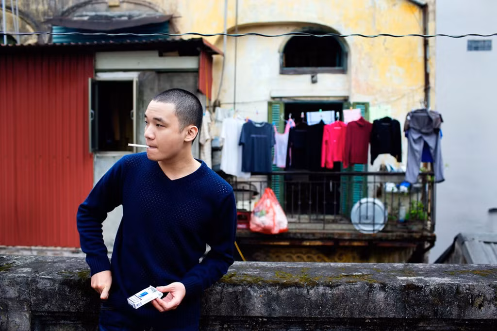 Lập trình viên sinh năm 1985 từng xuất hiện trên tờ Rolling Stone với vẻ bơ phớt, bụi bặm với mái tóc cắt ngắn vào năm 2014. Ảnh: Maika Elan.