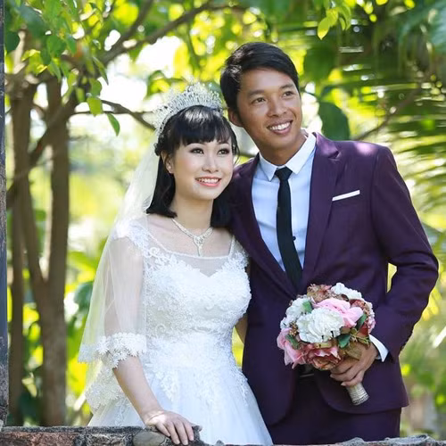 Bi tu choi phu phang bat ngo duoc 300 co gai theo duoi-Hinh-2