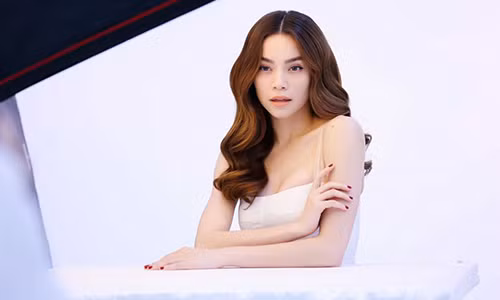 Ho Ngoc Ha chia se quan diem ve cai dep nhan ngay 20/10