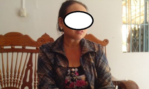 Chị Linh tiếp xúc với PV.