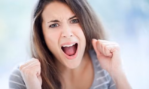 Boc hoa vi nam canh chong ngu ngay