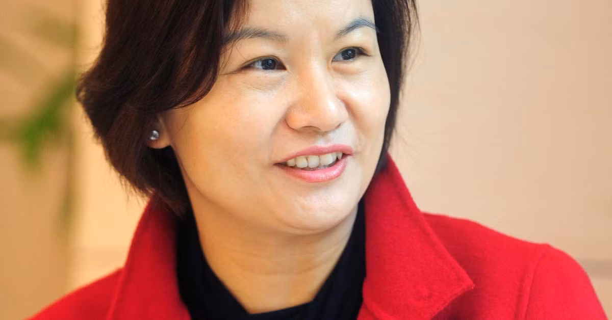 Chu Quan Phi: Tu cong nhan tro thanh nu ty phu tu than giau nhat TG