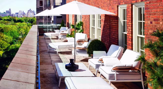 5. Căn hộ 5 phòng ngủ Terrace Suite tại khách sạn The Mark ở thành phố New York, Mỹ. (Giá: 45.000 USD/đêm)