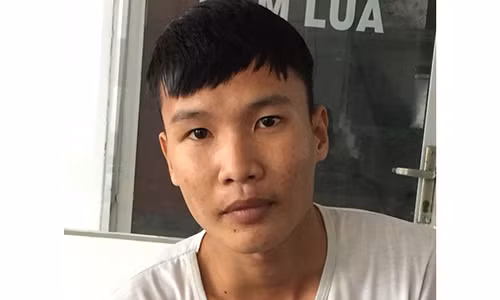 Bat khan cap "yeu rau xanh" hiep roi giet co gai 21 tuoi