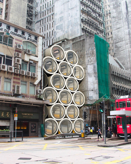 Với thiết kế như thế này, có thể xây dựng cùng lúc rất nhiều căn hộ trong phần diện tích nhỏ hẹp. Đồng thời các căn hộ này cũng có thể dễ dàng di dời khi cần thiết. (Hình ảnh thiết kế 3D).