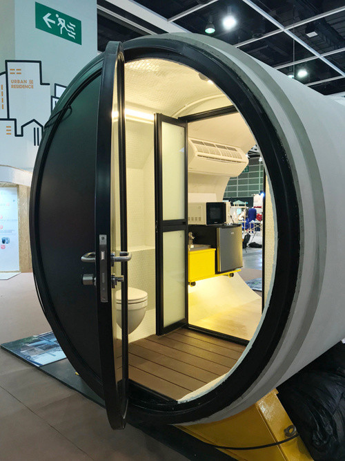 Căn hộ này có nhiều điểm tương đồng với dạng căn hộ hình tổ ong của Nhật, nhưng đầy đủ chức năng và tiện ích hơn.