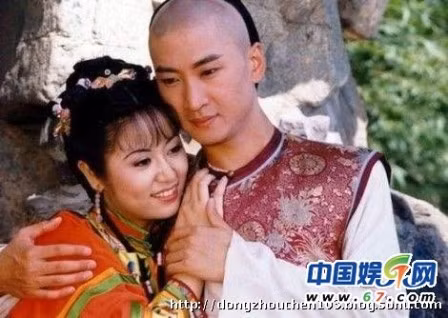 Tai tu "Hoan Chau cach cach" het thoi, bo ve que trong lua