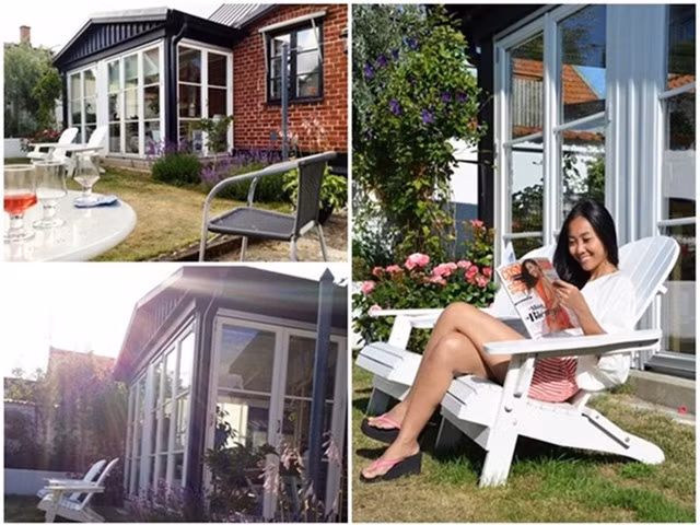 Đoan Trang: căn biệt thự "hoa hồng" với view nhìn ra biển ở Thụy Điển Ngôi nhà của nữ ca sĩ Đoan Trang hút mắt người xem ngay từ lần đầu tiên bởi sự gần gũi với thiên nhiên.