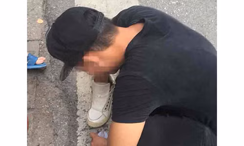 Am anh cai chet bi thuong cua thanh nien danh giay pho co