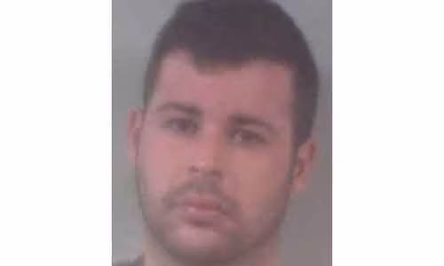 Han tinh, nguoi dan ong Anh dam ban gai 50 nhat