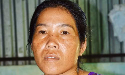 Tin loi "co" du qua My lam viec, nhieu gia dinh ngheo do no