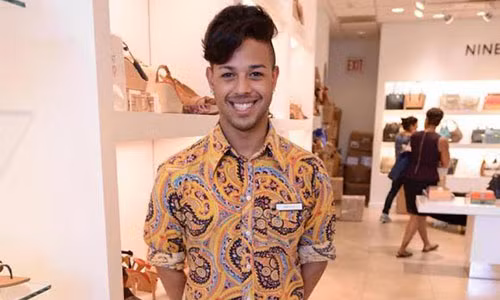 Cha me dai gia van cho con di lam kiem tung dong bac le