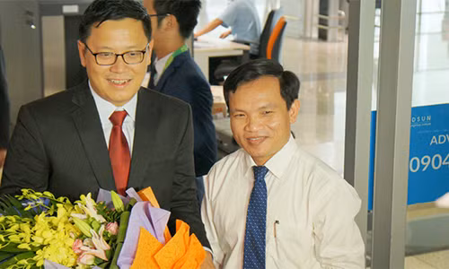 TS Le Ba Khanh Trinh: Thi sinh thi Olympic Toan biet hoc va choi