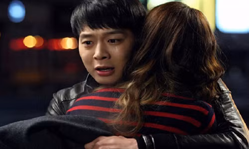 Chồng giả vờ nhận lời yêu bạn thân của vợ Chong gia vo nhan loi yeu ban than cua vo