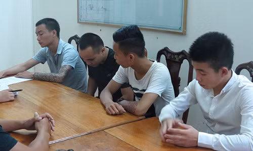 Noi mau giang ho, nhom con do vac kiem truy sat doi thu nhap vien