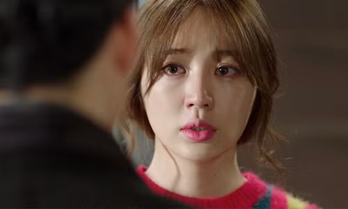 O sin vua lam chua day nam da mua nha, vo len lap camera de roi...