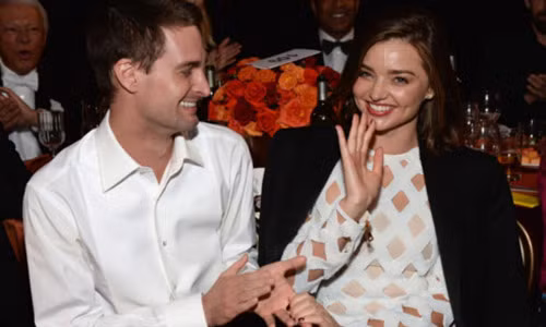 Sieu mau Miranda Kerr chia se bi quyet “giu chan” chong ty phu