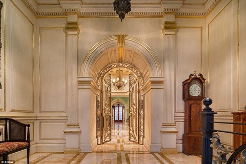 Căn nhà đã được cải tạo và tăng diện tích đáng kể.