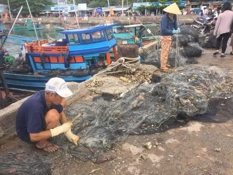 Hiu hat nhung manh doi oan minh kiem 80 nghin qua ngay-Hinh-3