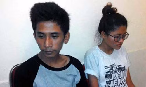 Thieu nu nhan ket dang khi gap ban trai moi quen qua Facebook