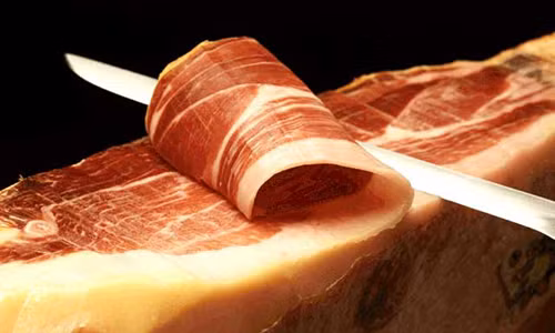 Lon den an soi, o liu gia 3,5 trieu/kg: Dat khach nha giau Viet