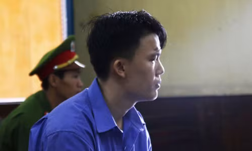 Nuoc mat cua nguoi me co con bi "tinh dich" truy sat tu vong