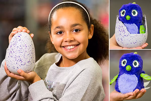 Được sự trợ giúp từ bố, bé gái 9 tuổi này đã trở thành một trong những 'sao' Youtube thành công nhất nước Anh. Hiện Tiana không còn chỉ review đồ chơi mà bắt đầu đăng tải thêm những video quay lại các hoạt động vui chơi, thực hiện các thử thách và vlog du lịch gia đình. Việc đa dạng hóa nội dung đã giúp cô bé thu hút được nhiều fans hơn và bắt đầu nhận được những lời mời quảng cáo từ các nhãn hàng đồ chơi trẻ em. Ước tính số tiền cô bé kiếm được từ khi 'kinh doanh' Youtube đến nay là 98 tỉ VNĐ.