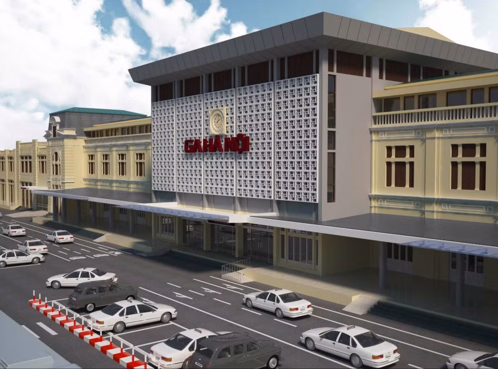 Sau khi hoà bình lập lại và trong thời kỳ đổi mới, ga Hà Nội đã được xây sửa lại khang trang hơn, nhà ga đã trở thành đầu mối giao thông quan trọng vận chuyển hành khách, hàng hoá với 5 tuyến đường sắt trong nước và liên vận Quốc tế, đáp ứng nhu cầu đi lại của nhân dân Thủ đô và nhân dân cả nước.