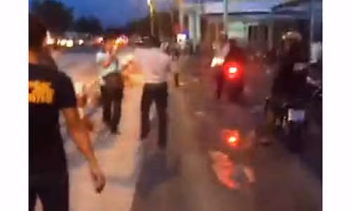 Tien Giang: Dieu tra vu phong vien bi nem da tai tram thu phi