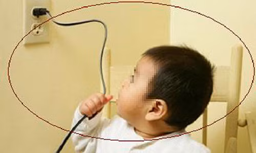 Tu vong khi dung dien thoai: Nhung thoi quen nguy hiem cua nguoi Viet