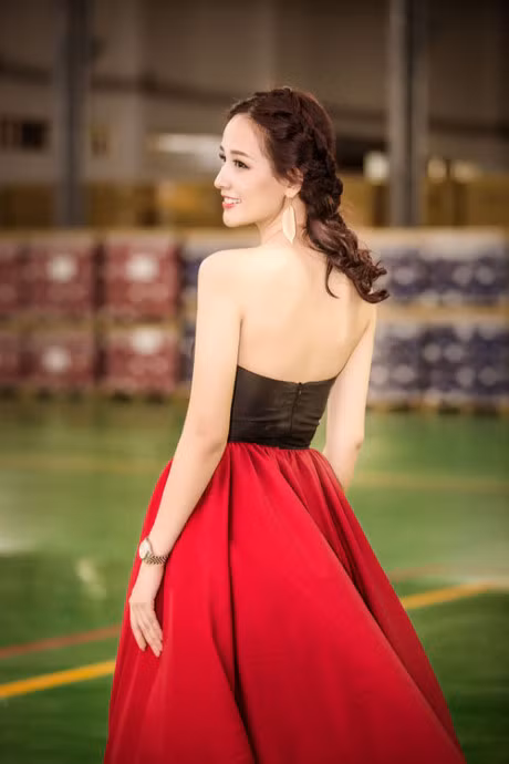 Mai Phương Thúy khi còn gầy.