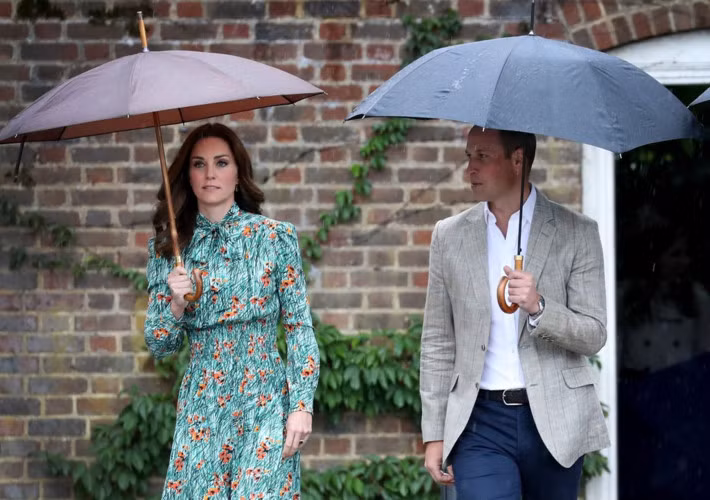 Đầu năm nay, khu vườn đã được hai Hoàng tử cho tu sửa và đổi tên thành White Garden (Vườn Trắng).