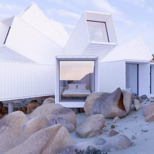 Sự độc đáo của ngôi nhà còn được thể hiện bởi nguồn năng lượng tiêu thụ hoàn toàn bằng năng lượng mặt trời, rất gần gũi với thiên nhiên bao quanh và ngay cả trong thiết kế cũng khai thác tối đa điều đó.